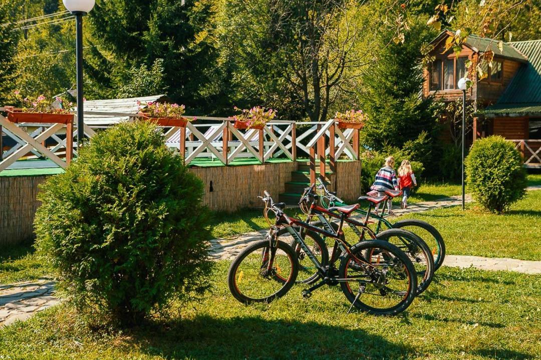 Gorycvit Hotell Verkhniy Yasenov Exteriör bild