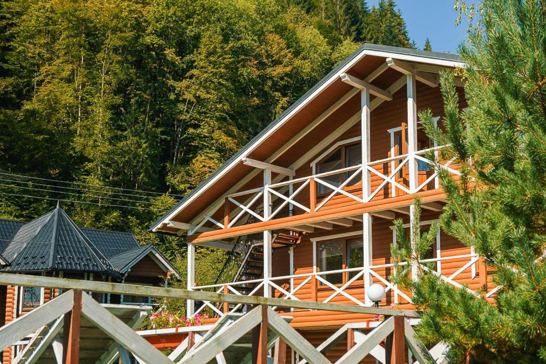 Gorycvit Hotell Verkhniy Yasenov Exteriör bild