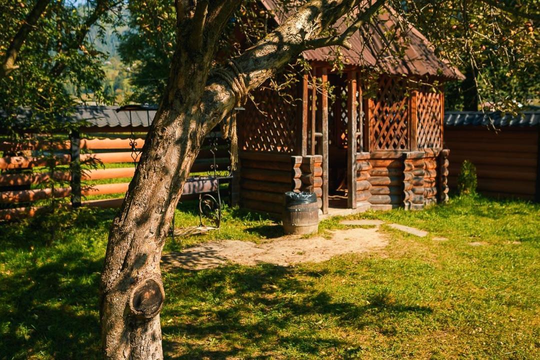 Gorycvit Hotell Verkhniy Yasenov Exteriör bild