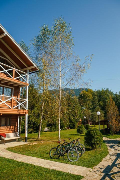 Gorycvit Hotell Verkhniy Yasenov Exteriör bild