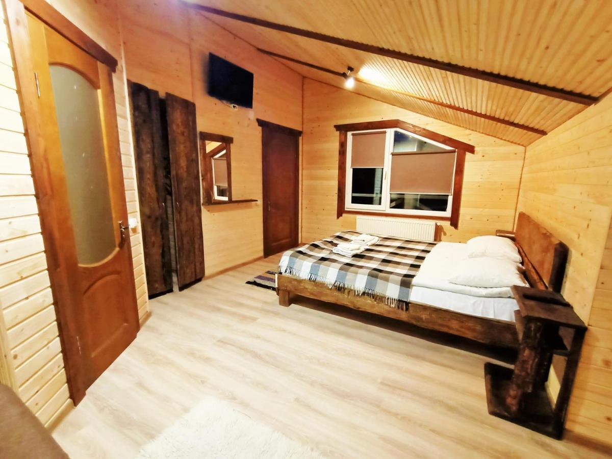 Gorycvit Hotell Verkhniy Yasenov Exteriör bild