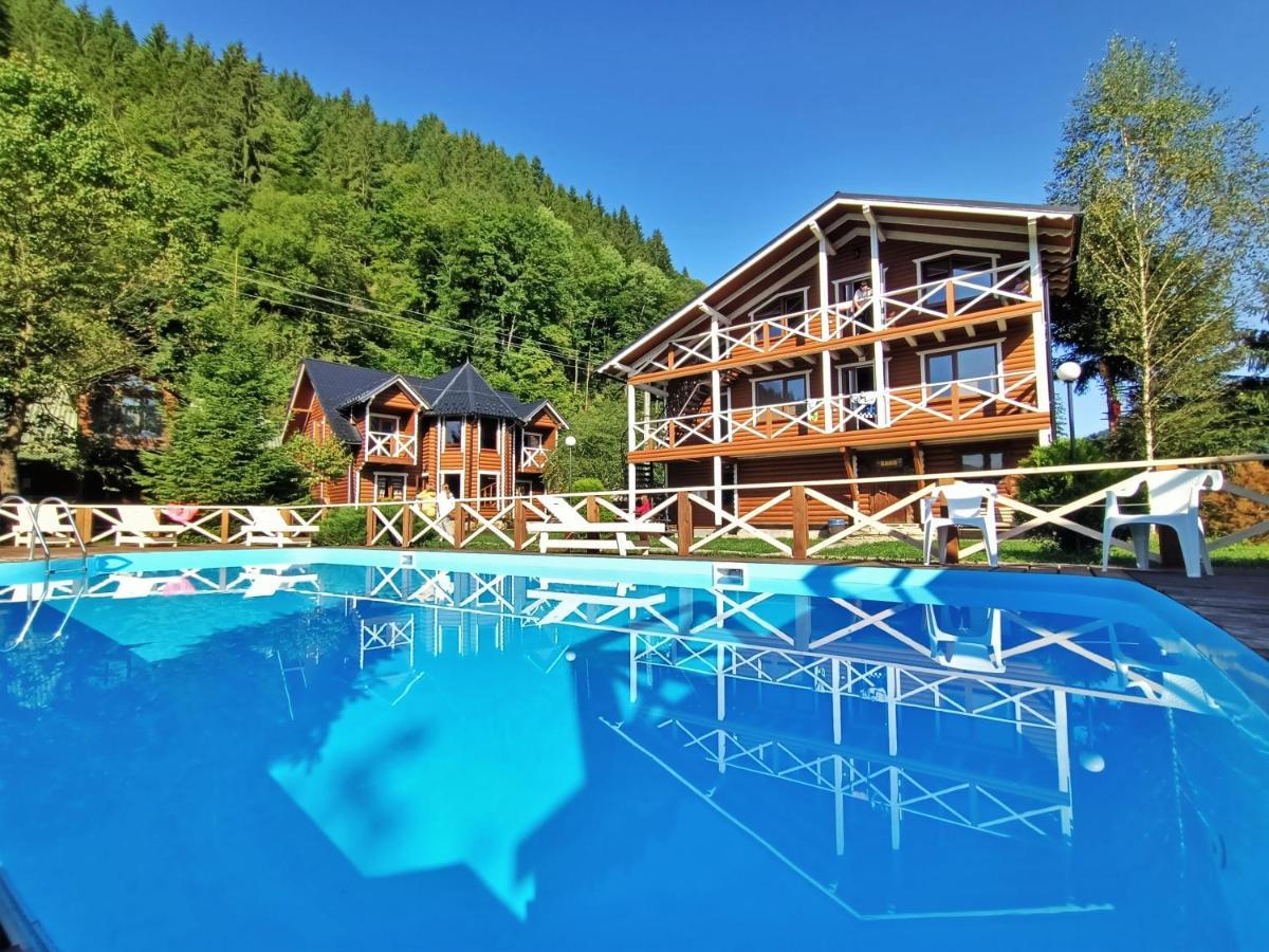 Gorycvit Hotell Verkhniy Yasenov Exteriör bild
