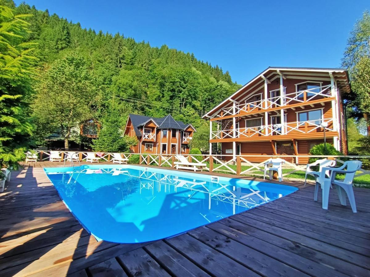 Gorycvit Hotell Verkhniy Yasenov Exteriör bild