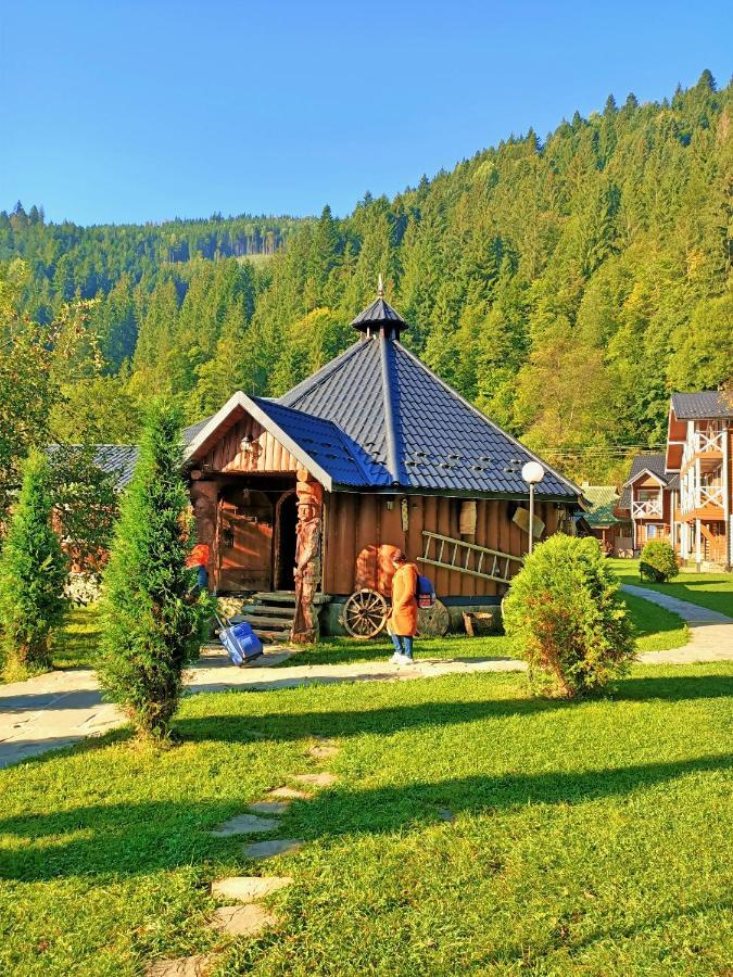 Gorycvit Hotell Verkhniy Yasenov Exteriör bild