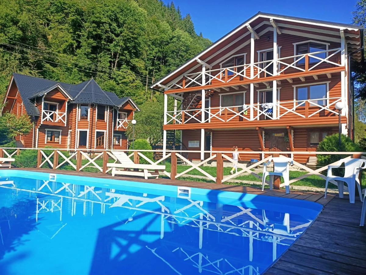 Gorycvit Hotell Verkhniy Yasenov Exteriör bild
