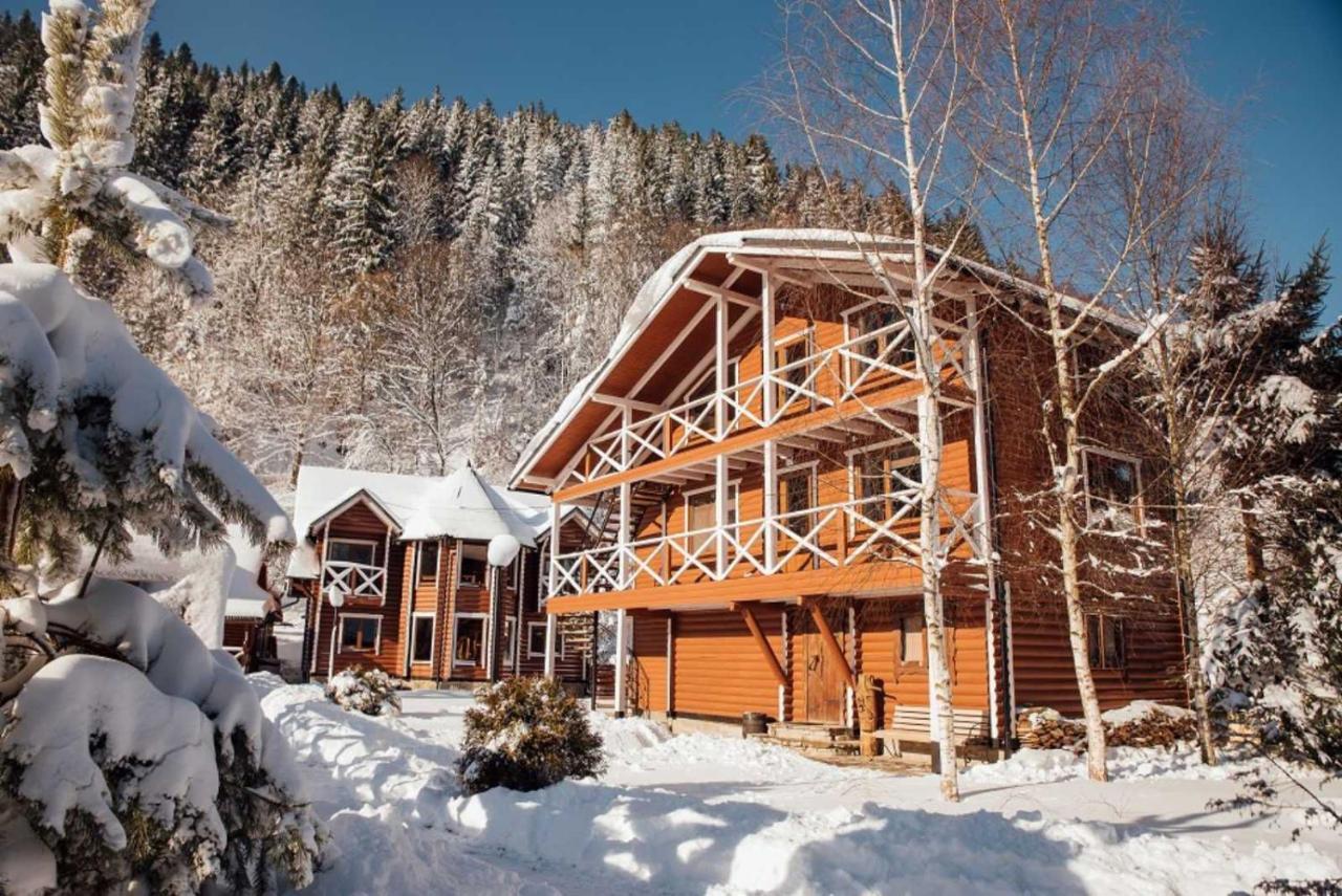 Gorycvit Hotell Verkhniy Yasenov Exteriör bild