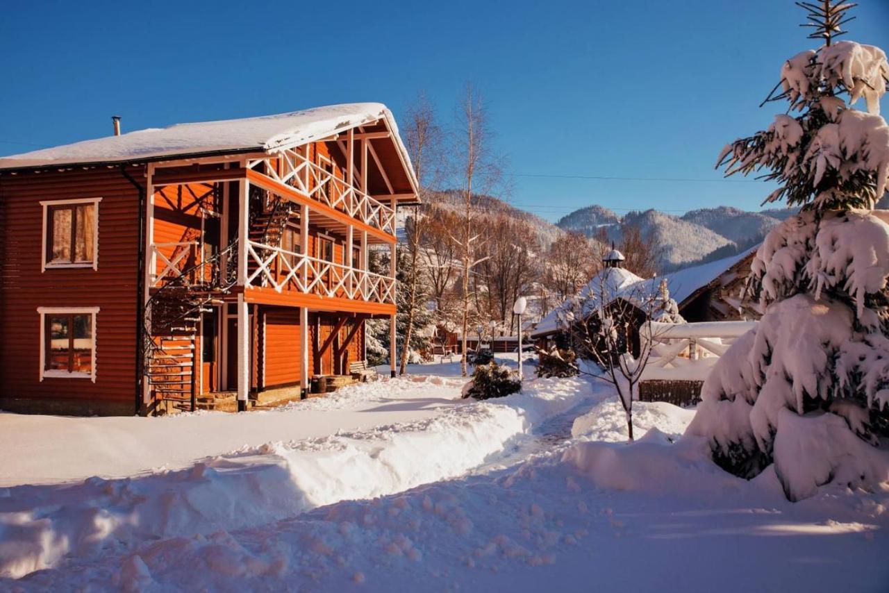 Gorycvit Hotell Verkhniy Yasenov Exteriör bild