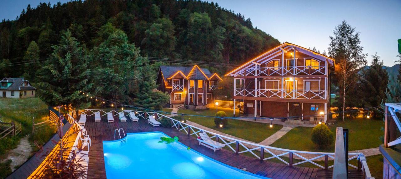 Gorycvit Hotell Verkhniy Yasenov Exteriör bild